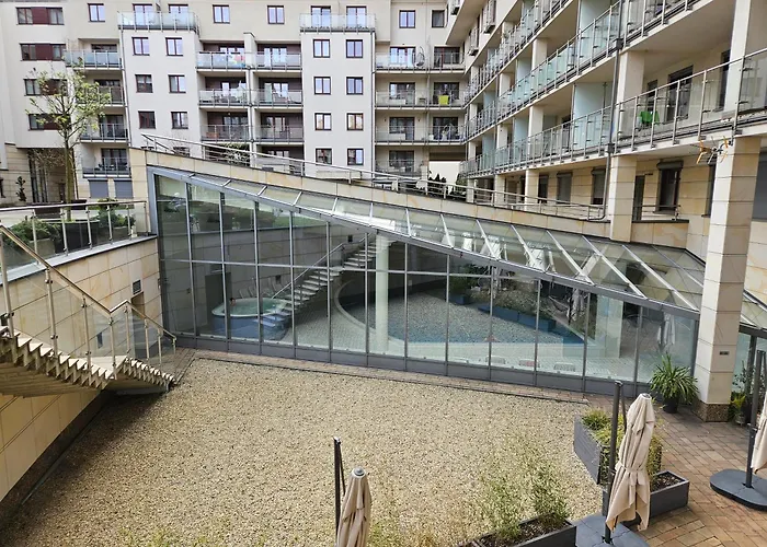 Bulwary Wiślane Kraków Ludwinowska Przy Forum By Noclegi Renters